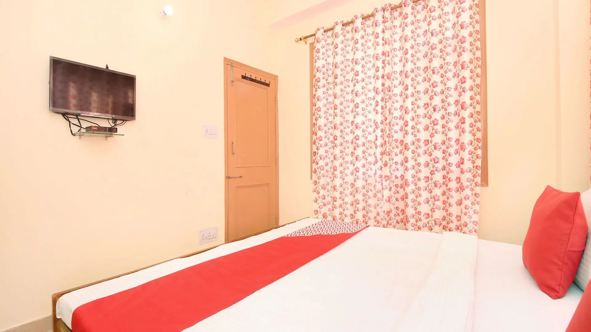 Oyo 12718 Home 1Bhk City View Shimla India